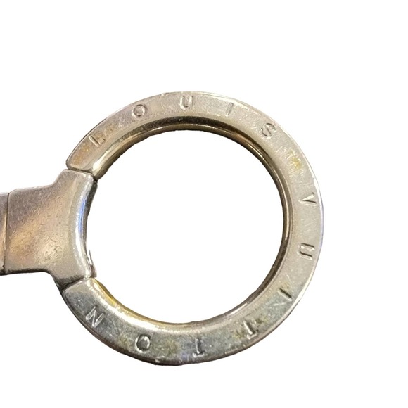 Louis Vuitton Damier Light Keychain - Picture 8 of 10